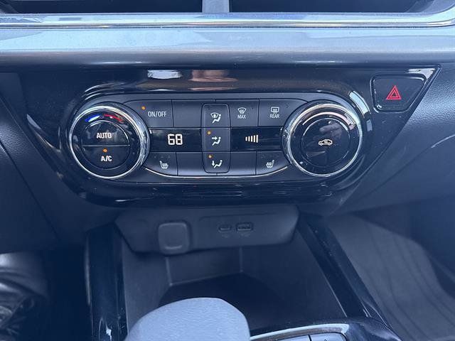Certified 2024 Chevrolet Trax LT w/ Driver Confidence Package FWD image 48