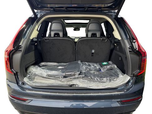 New 2026 Volvo XC90 T8 Ultra w/ Protection Package Premier AWD/4WD image 6