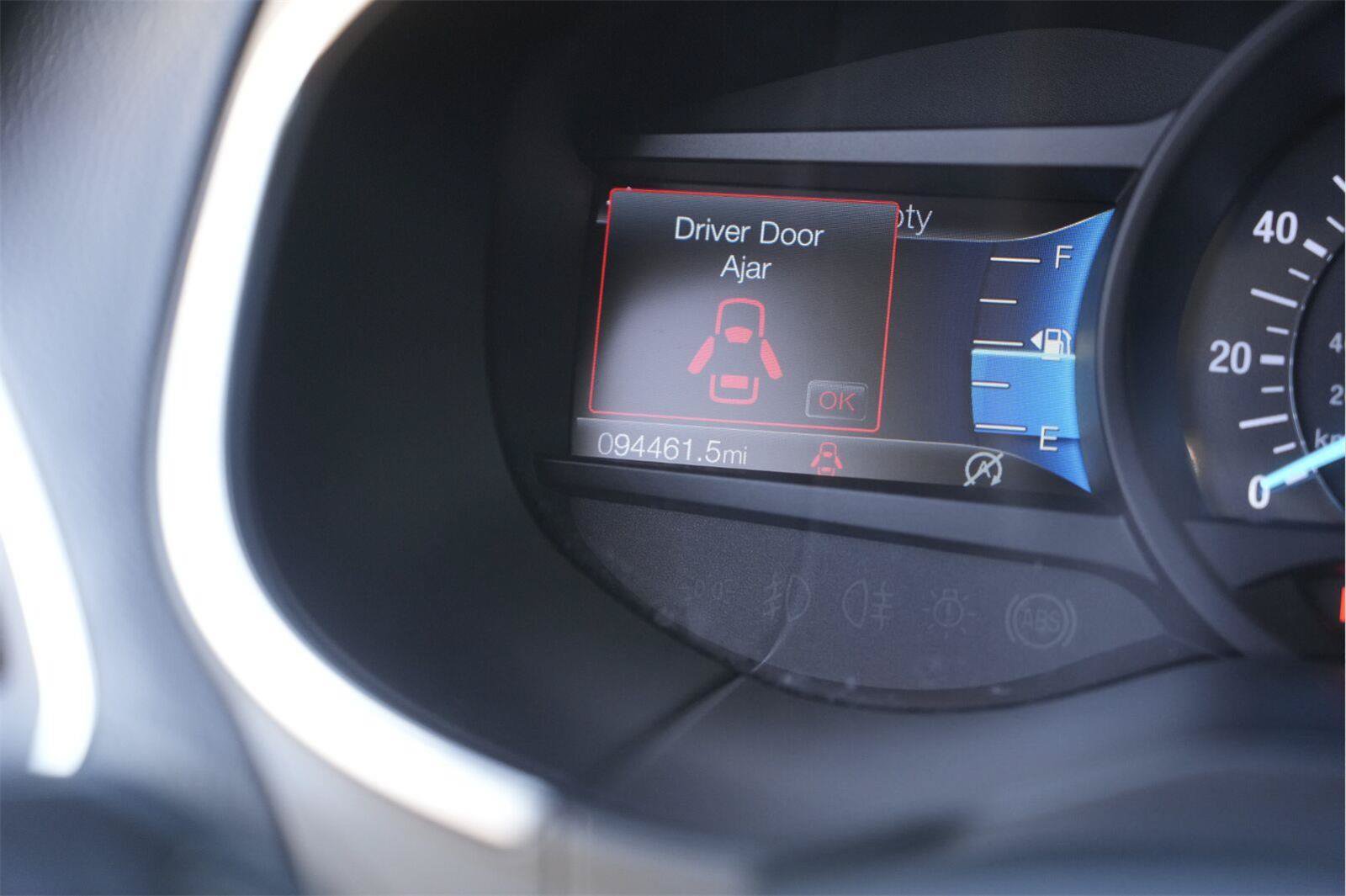 Used 2019 Ford Edge Titanium w/ Equipment Group 301A FWD image 26