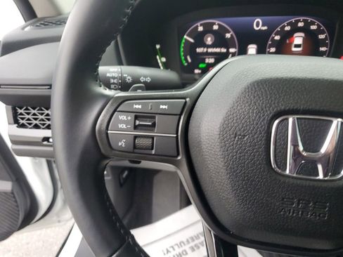 Certified 2023 Honda Accord EX-L image 17