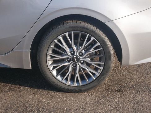 Used 2024 Kia Forte GT-Line w/ GT-Line Premium Package FWD image 42
