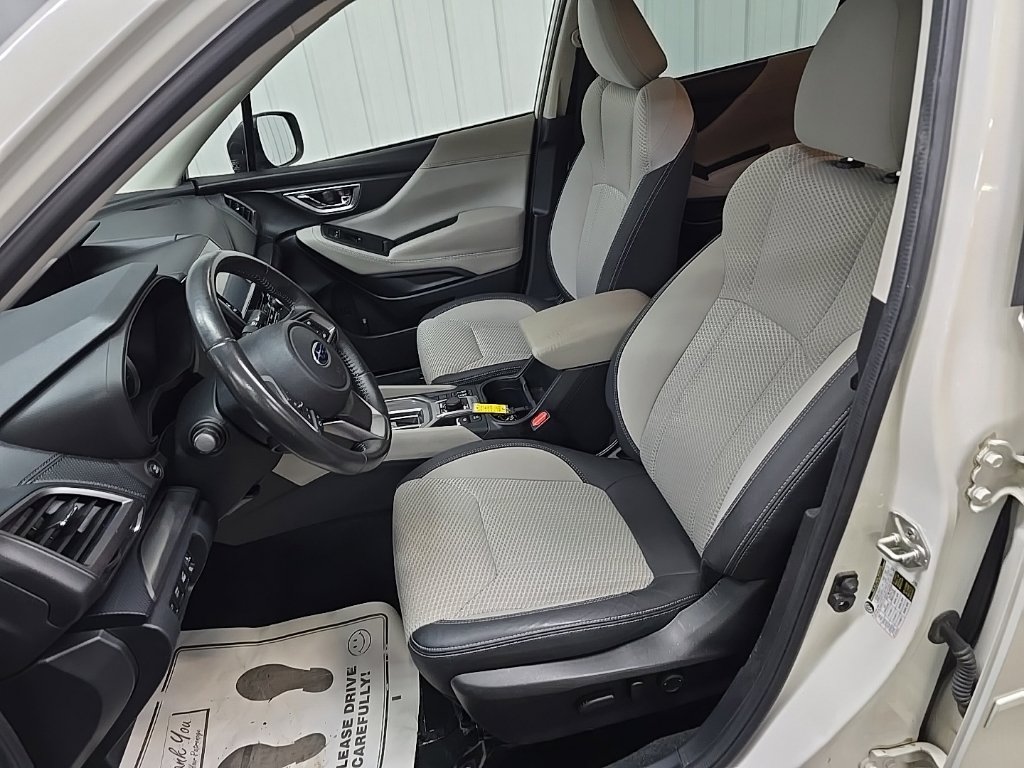 Used 2021 Subaru Forester Premium AWD/4WD image 30