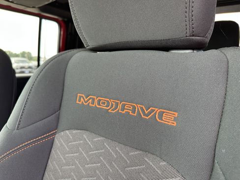 Used 2021 Jeep Gladiator Mojave image 28