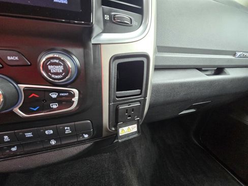 Used 2016 RAM 2500 Big Horn AWD/4WD image 20