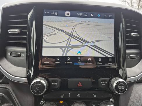 Used 2022 RAM 1500 Big Horn image 19