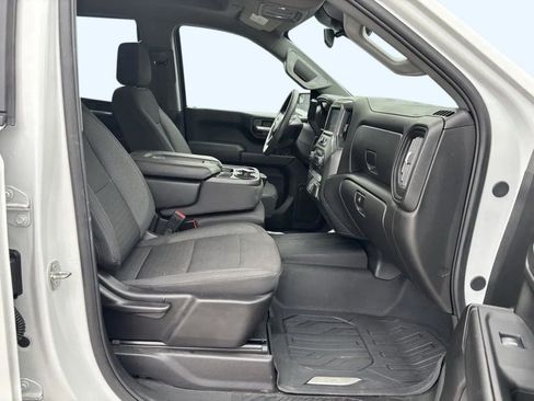 Used 2024 Chevrolet Silverado 1500 Custom image 34