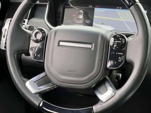 Used 2020 Land Rover Range Rover HSE image 23