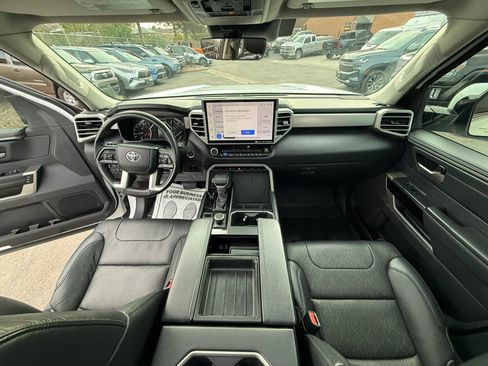 Used 2022 Toyota Tundra Limited AWD/4WD image 23