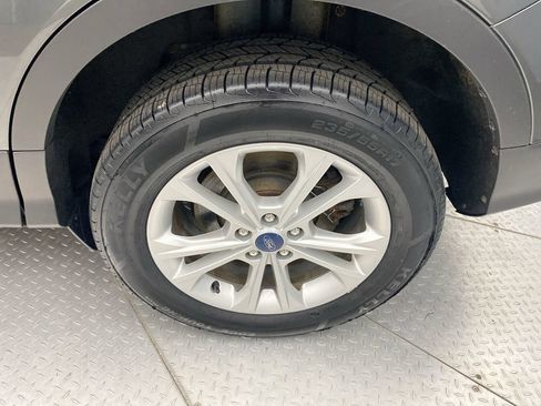 Used 2019 Ford Escape SE AWD/4WD image 10