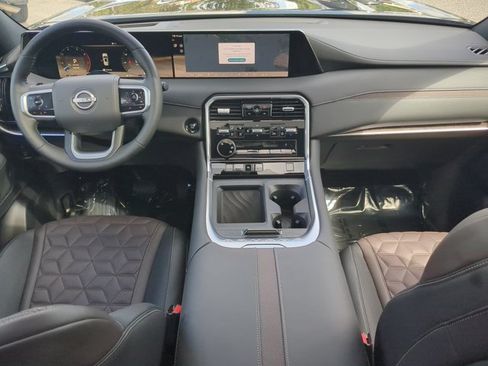 Certified 2026 Nissan Armada Platinum RWD image 15