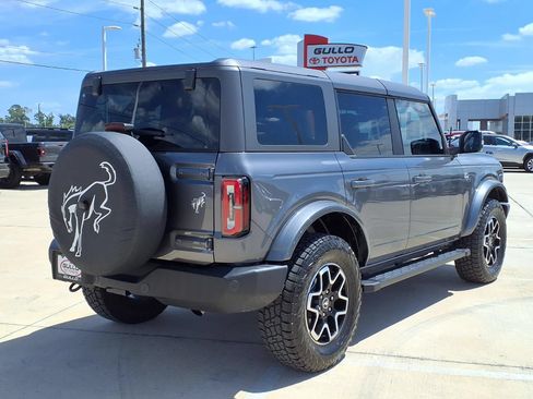Used 2024 Ford Bronco Outer Banks AWD/4WD image 7