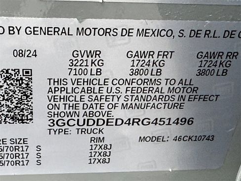 Used 2024 Chevrolet Silverado 1500 LT image 26