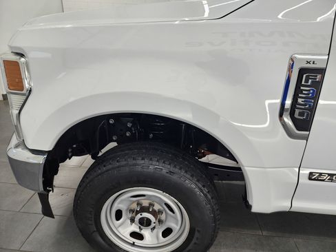 Used 2022 Ford F350 XL w/ Power Equipment Group image 32