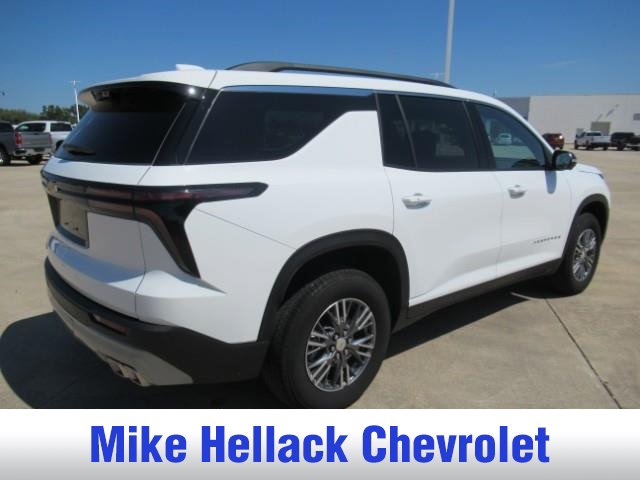 Used 2026 Chevrolet Traverse LT w/ Driver Confidence Package FWD image 4