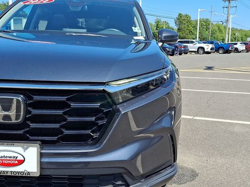 Used 2024 Honda CR-V EX image 10