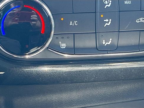 Used 2024 Chevrolet TrailBlazer RS w/ Driver Confidence Package image 20