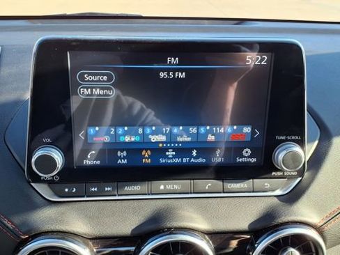 Used 2024 Nissan Sentra SR w/ SR Premium Package image 25