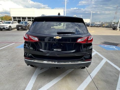 Used 2020 Chevrolet Equinox LT image 4