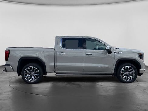 New 2026 GMC Sierra 1500 Denali AWD/4WD image 9