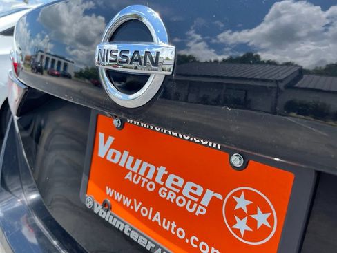 Used 2022 Nissan Sentra SV FWD image 10