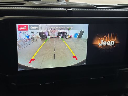 New 2026 Jeep Wrangler Unlimited Sahara AWD/4WD image 22