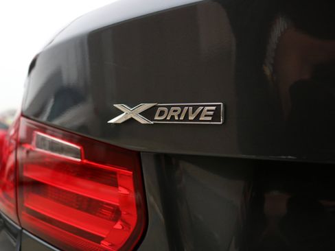 Used 2015 BMW 328i xDrive 328i xDrive Sedan image 12