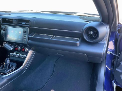 Certified 2023 Toyota GR86 image 19