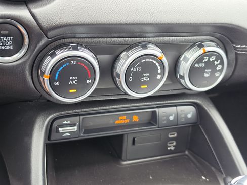 Used 2024 MAZDA MX-5 Miata RF Grand Touring RWD image 18