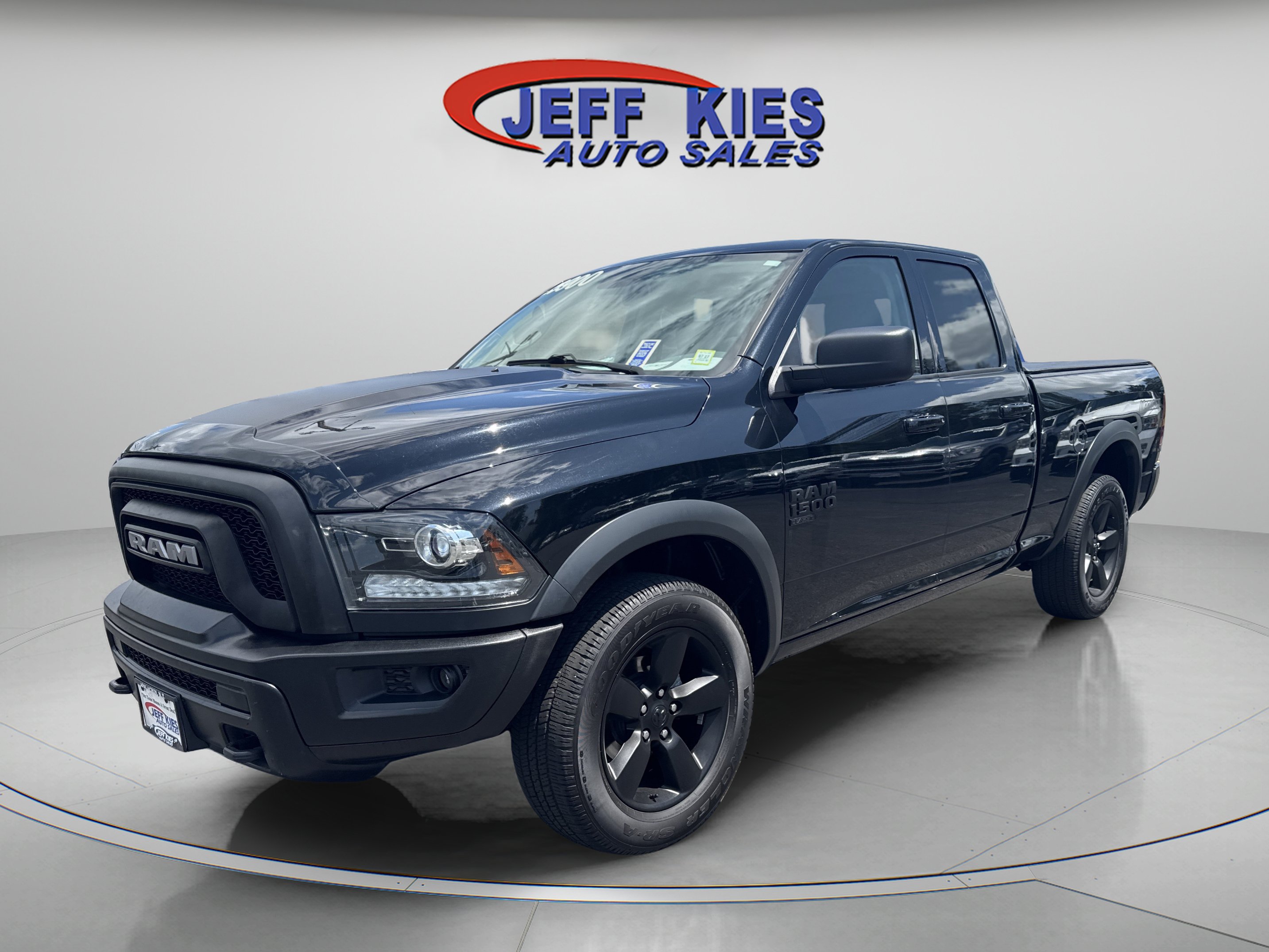 Used 2019 RAM 1500 Warlock AWD/4WD image 1