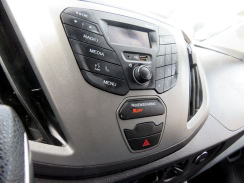 Used 2019 Ford Transit 250 130 Low Roof image 15