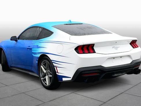 Used 2024 Ford Mustang Coupe image 10