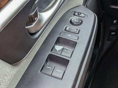 Used 2018 Honda CR-V EX image 27