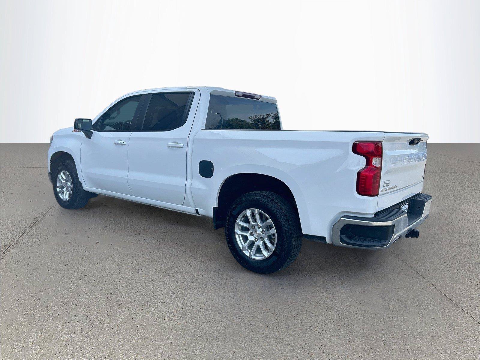 Used 2025 Chevrolet Silverado 1500 LT AWD/4WD image 6
