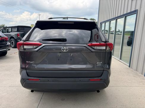 Used 2019 Toyota RAV4 XLE Premium w/ Advanced Technology Package AWD/4WD image 13