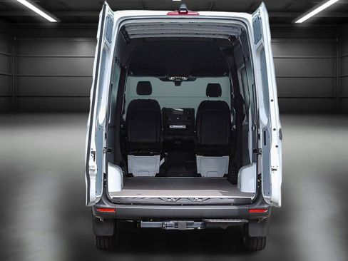 Used 2024 Mercedes-Benz Sprinter 144 Cargo image 51