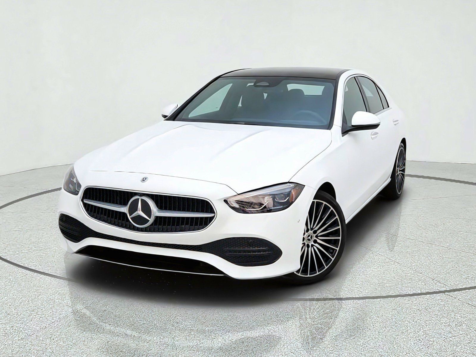 Used 2026 Mercedes-Benz C 300 Sedan image 2