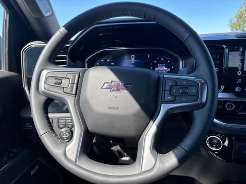 Certified 2025 Chevrolet Silverado 1500 RST AWD/4WD image 14