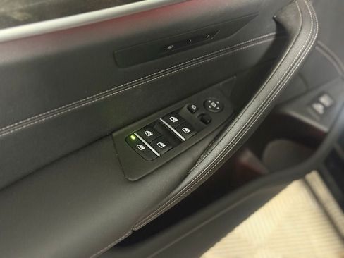 Used 2023 BMW 530i xDrive w/ Convenience Package AWD/4WD image 24
