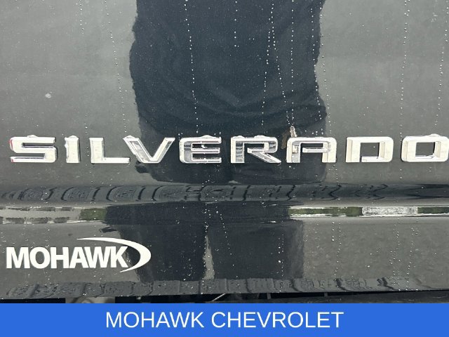 Used 2026 Chevrolet Silverado 3500 W/T AWD/4WD image 32