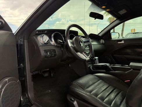 Used 2007 Ford Mustang GT Premium RWD image 36