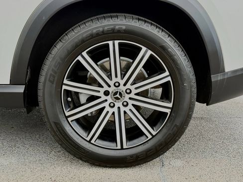 Used 2024 Mercedes-Benz GLE 350 4MATIC image 19