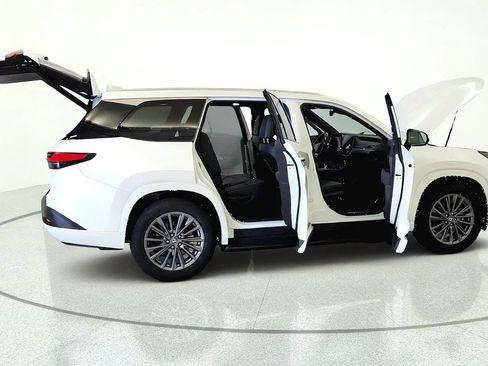 Used 2025 Lexus TX 350 AWD w/ Convenience Package image 12