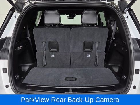 Used 2023 Jeep Grand Cherokee L Altitude image 10