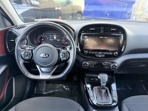 Used 2020 Kia Soul GT-Line Turbo image 21