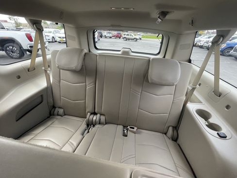 Used 2016 Cadillac Escalade ESV Premium AWD/4WD image 31