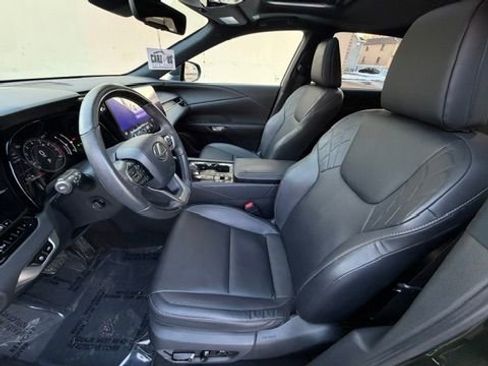 Used 2023 Lexus RX 350 Premium w/ Cold Area Package AWD/4WD image 18