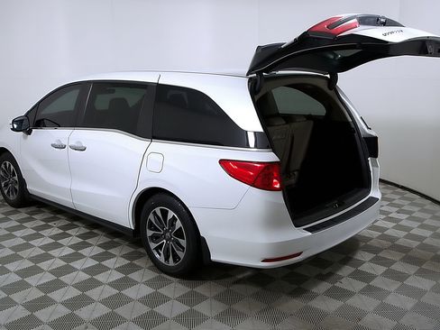 Used 2023 Honda Odyssey EX-L image 10
