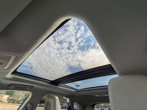 Used 2020 Lexus RX 450h AWD w/ Luxury Package image 23