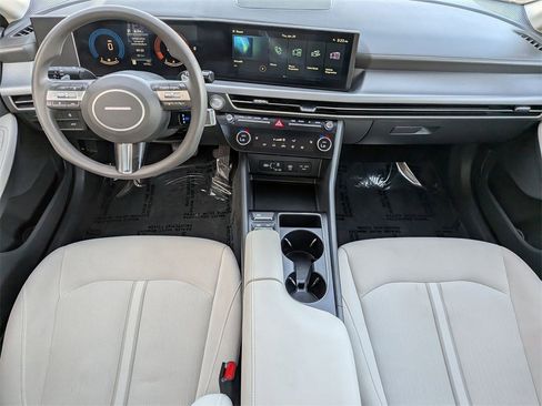 Used 2025 Hyundai Sonata SEL image 24