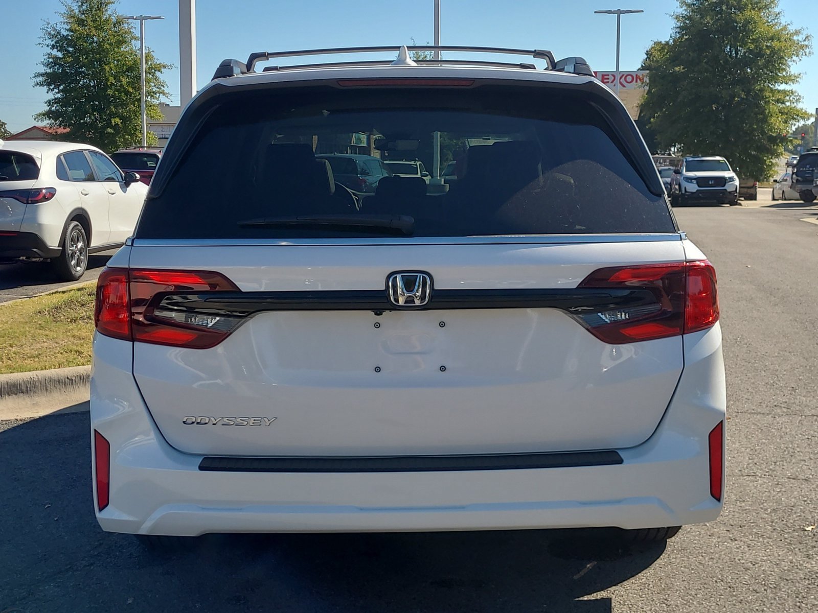 New 2027 Honda Odyssey EX-L image 4